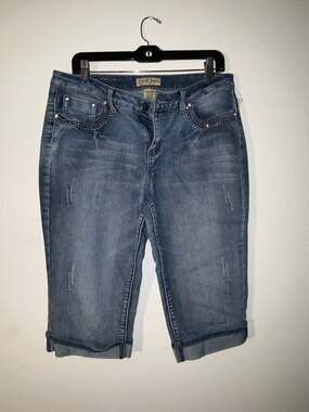 Earl Jean Women's Embellished Rhinestone Pocket Capri Jeans Size 12P